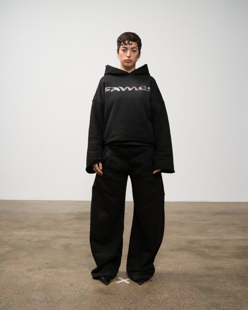 COZY_H01 BLACK