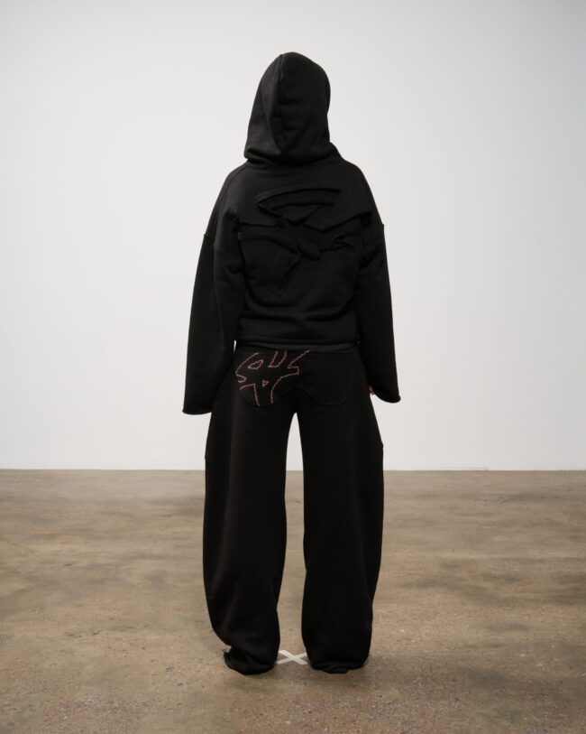 COZY_H01 BLACK